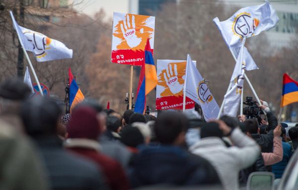 Во время акции Нет подорожанию Во время акции Нет подорожанию - Sputnik Армения