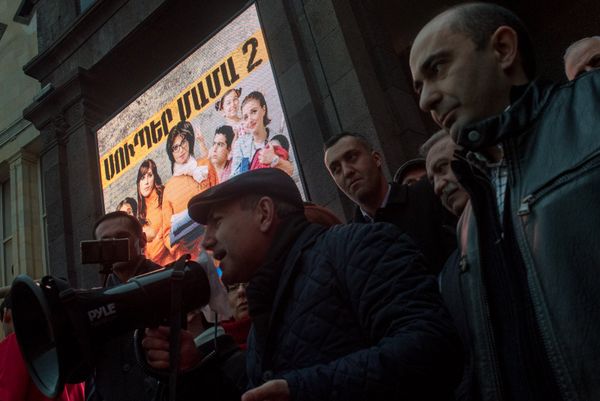 Во время акции Нет подорожанию Во время акции Нет подорожанию - Sputnik Армения