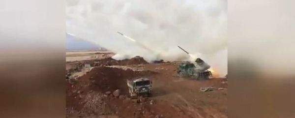 Турецкие военные ракетными установками обстреляли позиции сирийских курдов в Африне - Sputnik Армения