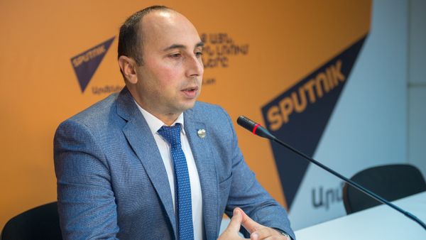 Карен Ованнисян - Sputnik Армения