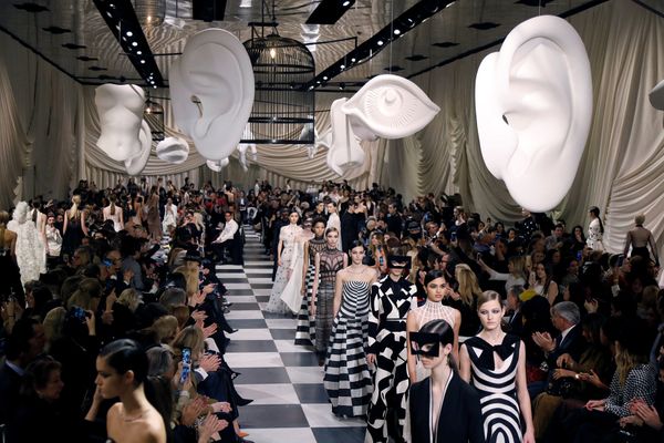 Показ новой коллекции Марии Грации Кьюри, созданной для дома моды Christian Dior (23 января 2018). Париж, Франция. - Sputnik Армения