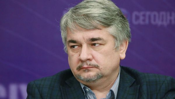 Ростислав Ищенко - Sputnik Армения