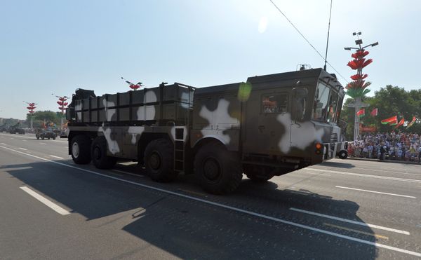 Революционный психоз в Беларуси: как протесты скажутся на оборонных связях с Россией - Sputnik Армения
