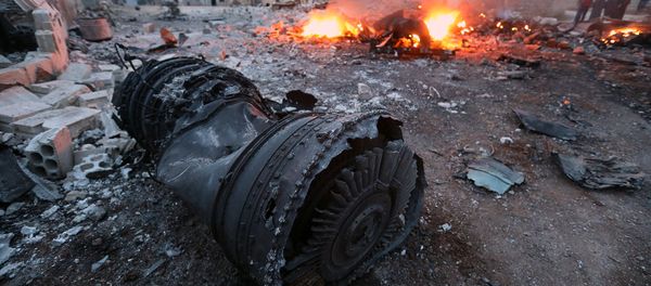 Обломки сбитого СУ-25 российских ВВС в Сирии - Sputnik Армения