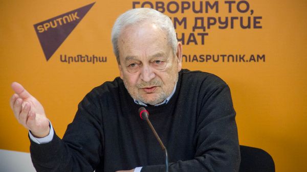 Пресс-конференция, посвященная вопросам сохранения архитектурных памятников советской эпохи - Sputnik Армения