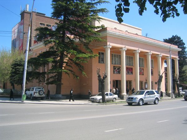 Լավագույններից մեկը կլինի. Վրաստանի նախկին վարչապետը հայկական թատրոն է կառուցում - Sputnik Արմենիա