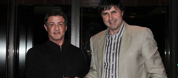 Кинопродюсер Степан Мартиросян и актер Сильвестер Сталоне Кинопродюсер Степан Мартиросян и актер Сильвестер Сталоне - Sputnik Армения