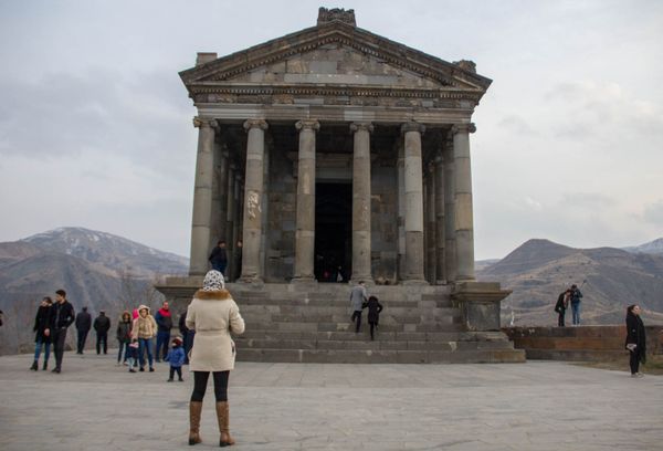Եթէ դրախտը կը փնտռէք, պէտք է Հայաստան այցելէք. սպանական Etheria Magazine - Sputnik Արմենիա
