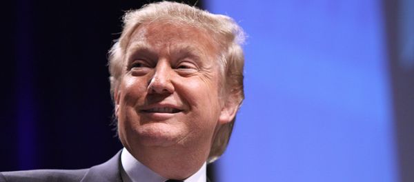 Дональд Трамп во время выступления на Конференции Консервативного Политического Действия (CPAC) /2011 год/. Нэшнл-Харборе, штат Мэриленд, США Дональд Трамп во время выступления на Конференции Консервативного Политического Действия (CPAC) /2011 год/. Нэшнл-Харборе, штат Мэриленд, США - Sputnik Армения