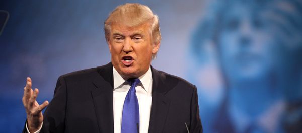 Дональд Трамп во время выступления на Конференции Консервативного Политического Действия /CPAC/ (2013 год). Нэшнл-Харбор, штат Мэриленд, США Дональд Трамп во время выступления на Конференции Консервативного Политического Действия /CPAC/ (2013 год). Нэшнл-Харбор, штат Мэриленд, США - Sputnik Армения