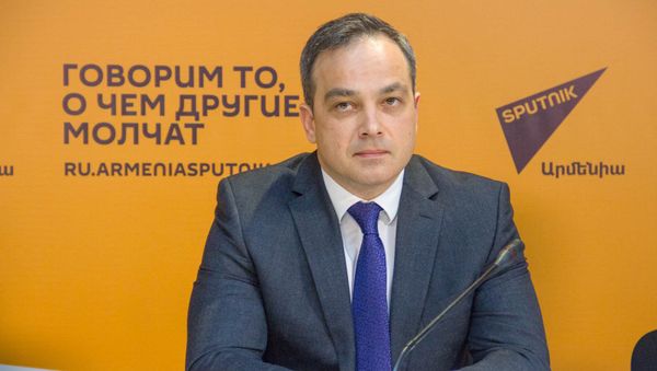 Сергей Рыбинский - директор Российского центра науки и культуры (РЦНК) в Ереване - Sputnik Армения