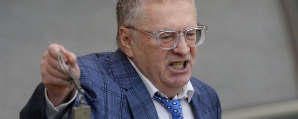 Лидер ЛДПР Владимир Жириновский выступает на пленарном заседании Государственной Думы РФ. - Sputnik Արմենիա