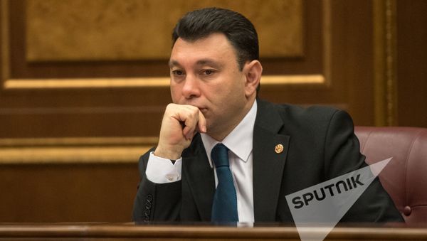 Заседание Национального собрания РА. Эдуард Шармазанов - Sputnik Армения