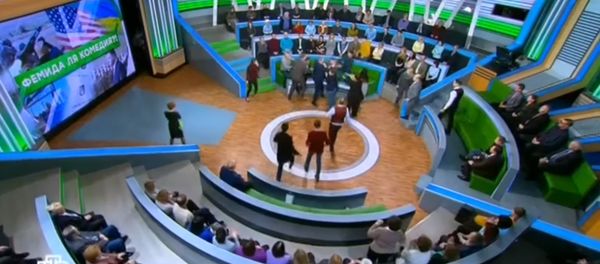 Скандал на телеканале НТВ - Sputnik Армения