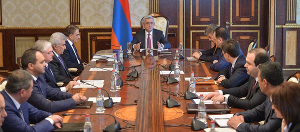 Президент Серж Саргсян провел заседание Совета национальной безопасности Армении Президент Серж Саргсян провел заседание Совета национальной безопасности Армении - Sputnik Արմենիա