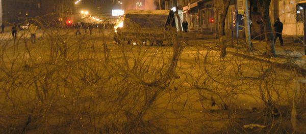 Беспорядки на улице Лусаворича 1 марта 2008 г. - Sputnik Արմենիա