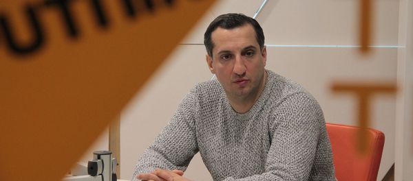 Юморист, актер Арарат Кещян - Sputnik Արմենիա