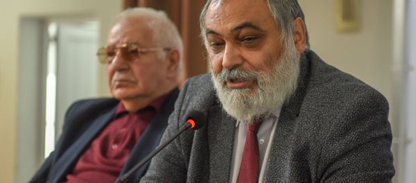 Рубен Сафрастян Рубен Сафрастян - Sputnik Армения