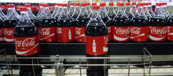 Производственная линия завода Сoca-Cola - Sputnik Արմենիա