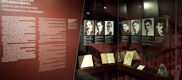 Стенд операции Немезис в Музее геноцида армян Стенд операции Немезис в Музее геноцида армян - Sputnik Армения