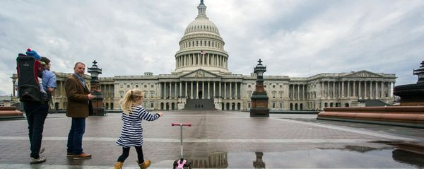 Здание Конгресса США на Капитолийском холме в Вашингтоне. - Sputnik Армения