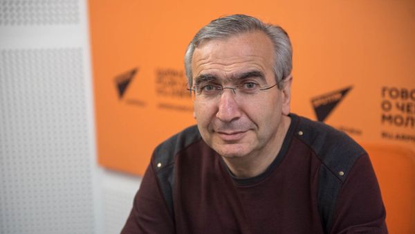 Гагик Гиносян - Sputnik Արմենիա