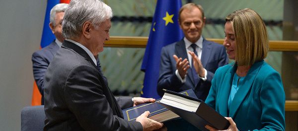 Армения подписала соглашение о всеобъемлющем и расширенном партнерстве с ЕС - Sputnik Армения