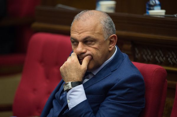 Громкие уголовные дела в Армении: кто оказался под следствием в 2019 году Громкие уголовные дела в Армении: кто оказался под следствием в 2019 году - Sputnik Армения