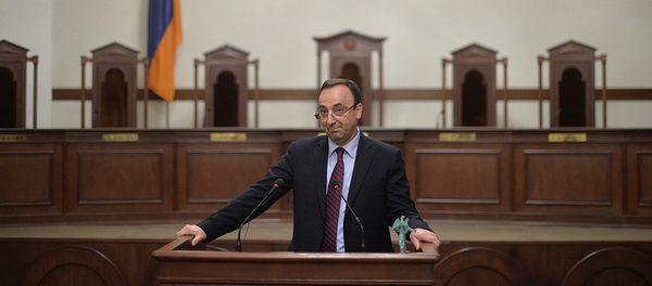 Председатель Конституционного суда Армении Грайр Товмасян Председатель Конституционного суда Армении Грайр Товмасян - Sputnik Армения