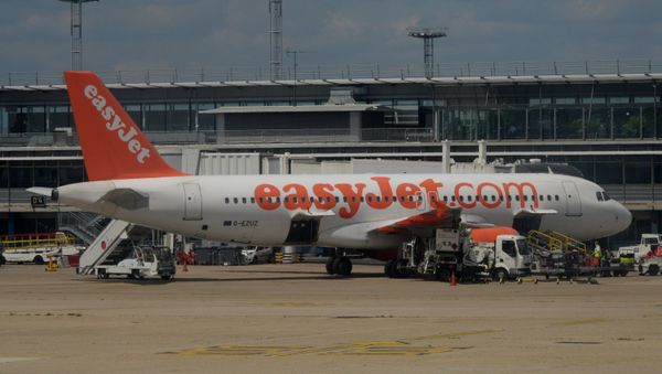 Самолет авиакомпании easyJet.Архивное фото - Sputnik Армения