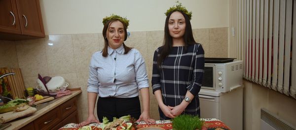 Հյուր շեֆ խոհարարին. ինչպես ձուկ և սպանախ պատրաստել Զատկի սեղանի համար - Sputnik Արմենիա