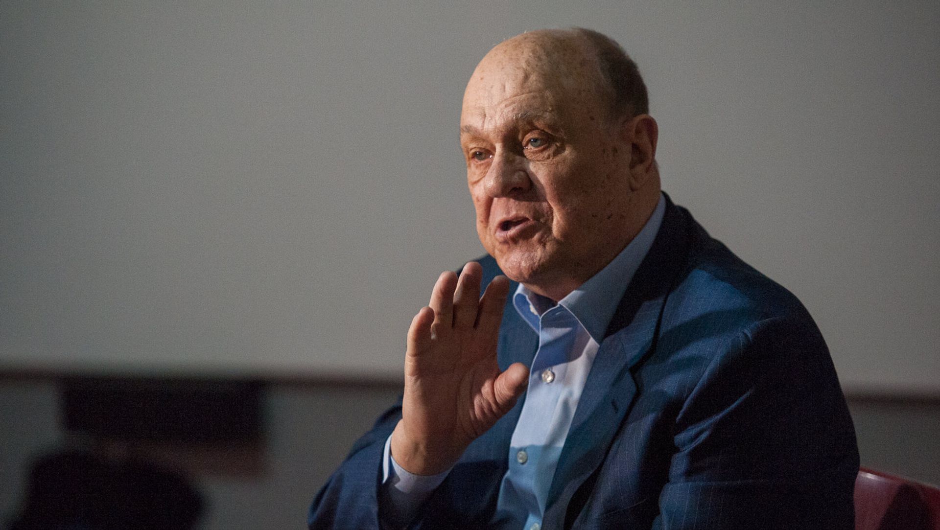 Режиссер, актер Владимир Меньшов выступает с мастер-классом в Ереванском институте театра и кино (4 апреля 2018). Ереван Режиссер, актер Владимир Меньшов выступает с мастер-классом в Ереванском институте театра и кино (4 апреля 2018). Ереван - Sputnik Армения, 1920, 10.03.2021
