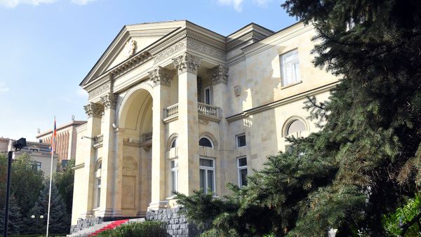 Резиденция Президента Армении - Sputnik Армения