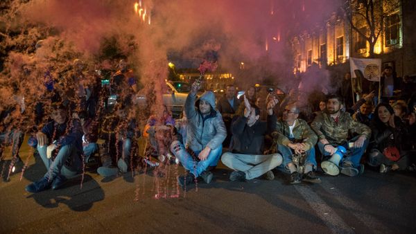 Акция протеста у здания РПА (11 апреля 2018). Ереван - Sputnik Армения