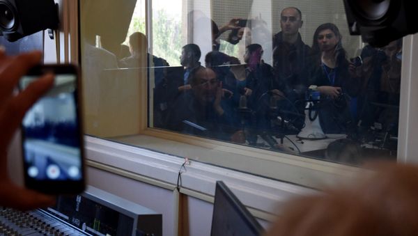 Захват оппозиционерами Дома Радио - Sputnik Արմենիա