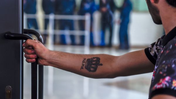 Вход в правительственное здание (18 апреля 2018). Еревaн - Sputnik Армения