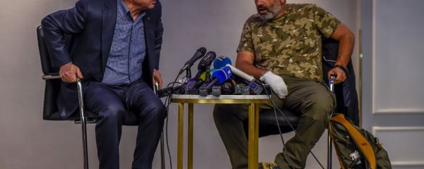 Встреча Премьер-министра РА Сержа Саргсяна и лидера оппозиционной фракции Елк Никола Пашиняна (22 апреля 2018). Гостиница Marriott Armenia, Ереван - Sputnik Армения