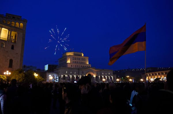 Митинг оппозиции на плошади Республики (22 апреля 2018). Ереван - Sputnik Армения