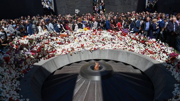 Мемориальний комплекс Цицернакаберд (24 апреля 2018). Ереван - Sputnik Армения