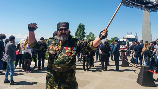 Участник карабахского движения Джон - Sputnik Արմենիա