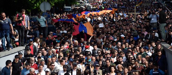 Шествия в Цицернакаберд (24 апреля 2018). Ереван - Sputnik Արմենիա