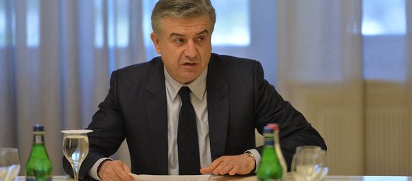 Врио Премьер-министра Армении Карен Карапетян на заседании Совета Безопасности (24 апреля 2018). Ереван - Sputnik Արմենիա