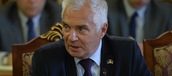 Глава делегации ЕС Петр Свитальски во время встречи и.о. премьер-министра Карена Карапетяна с аккредитованными в Армении послами (24 апреля 2018). Ереван - Sputnik Արմենիա