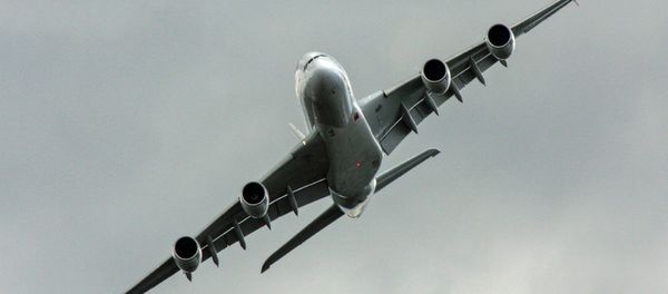 Самолет Airbus A-380 Самолет Airbus A-380 - Sputnik Армения