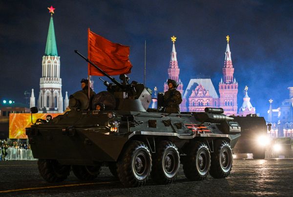 Бронетранспортер БТР-82А на репетиции военного парада на Красной площади, посвященного 73-й годовщине Победы в Великой Отечественной войне - Sputnik Армения