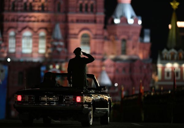 На репетиции военного парада на Красной площади, посвященного 73-й годовщине Победы в Великой Отечественной войне - Sputnik Армения