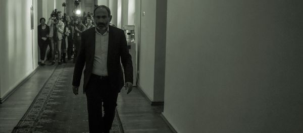 Лидер оппозиционной фракции Елк в НС Никол Пашинян (30 апреля 2018). Еревaн Лидер оппозиционной фракции Елк в НС Никол Пашинян (30 апреля 2018). Еревaн - Sputnik Армения