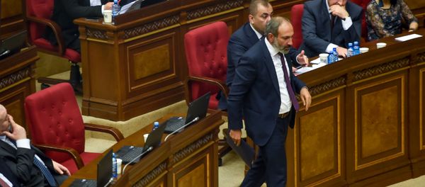 Специальное заседание парламента по выборам нового премьер-министра Армении (1 мая 2018). Еревaн - Sputnik Արմենիա