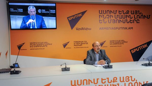 Пресс-конференция Сергея Маркедонова - Sputnik Армения
