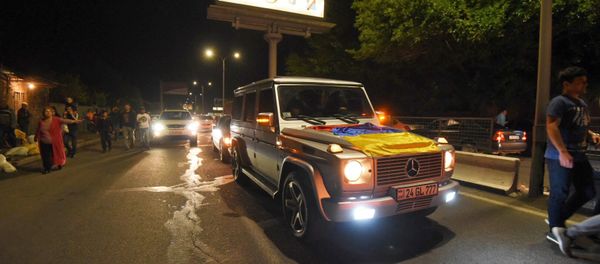 Пробка по дороге из аэропорта Звартноц в Ереван (7 мая 2018) - Sputnik Արմենիա